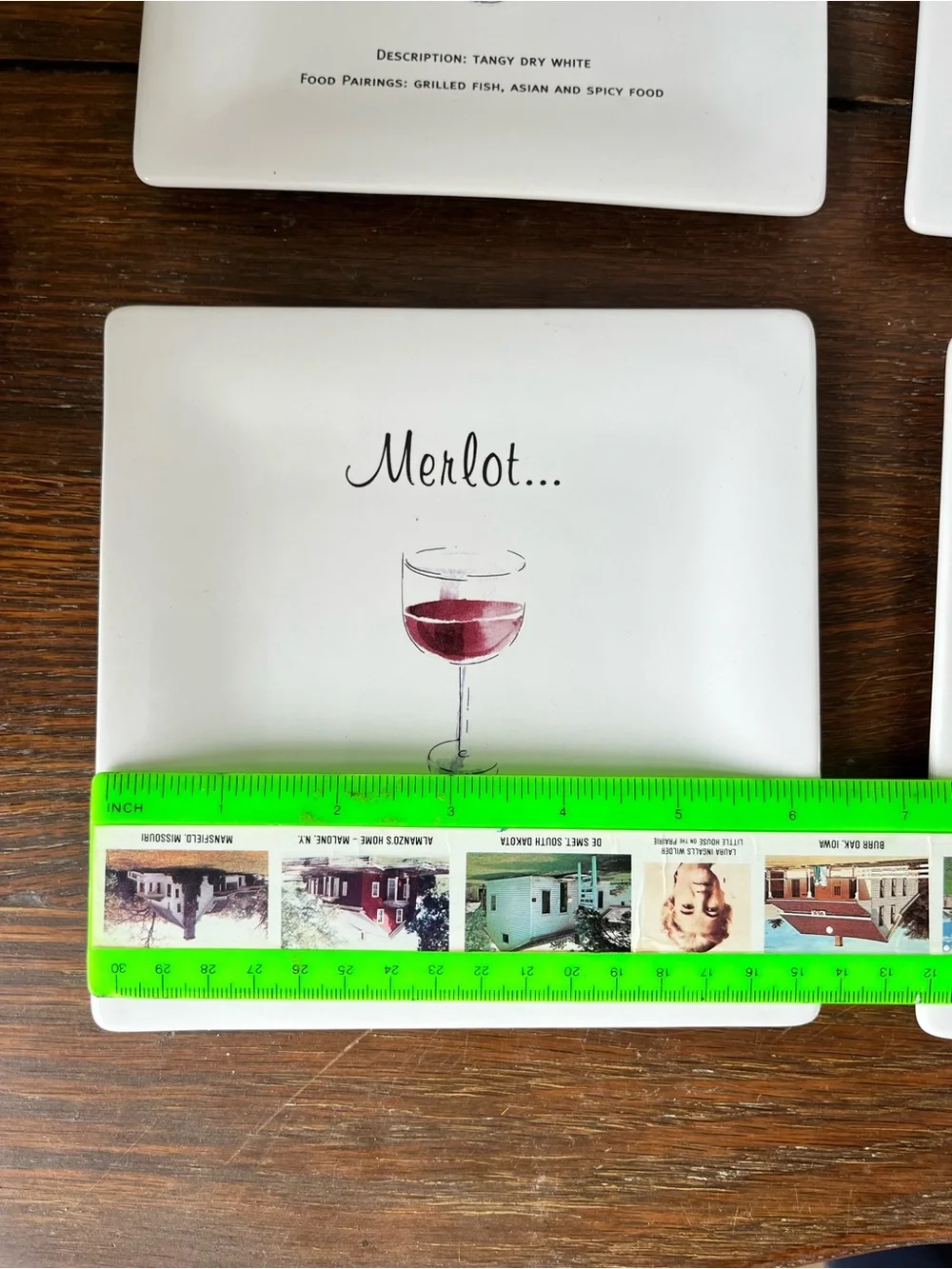 Pottery Barn Wine Guide Appetizer Plates (4)